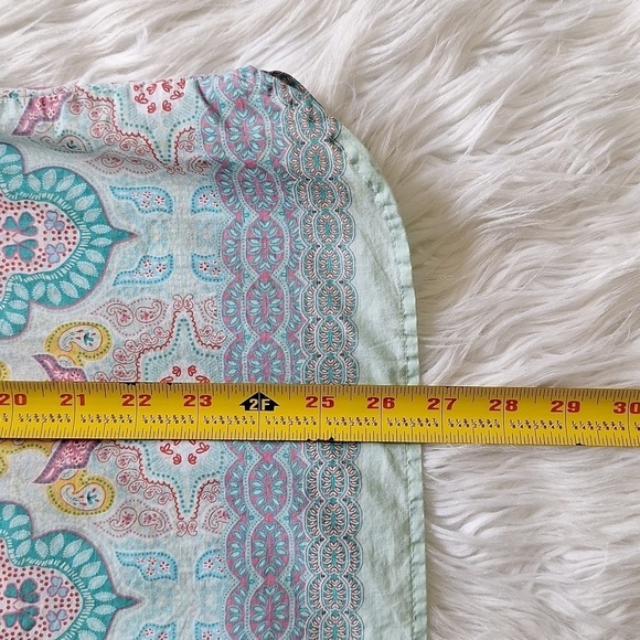 Talbots Moroccan Medallion Split Neck Tunic - Picture 13 of 14